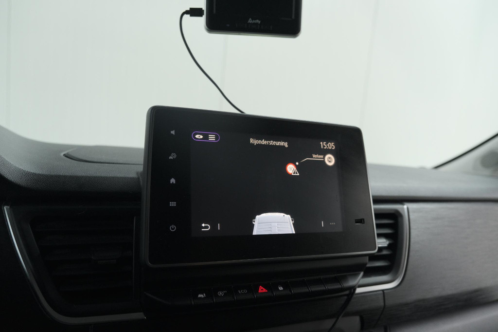 Renault Trafic 2.0 dci 110 t30 l2h1 work edition | trekhaak | camera | navi