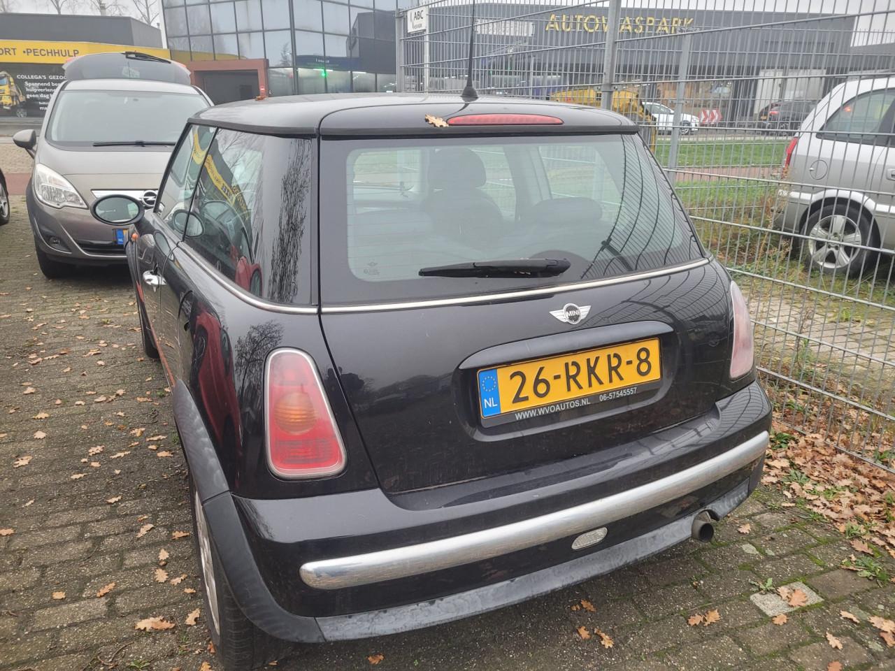 Mini Cooper 1.6-16V One  Apk 9-6-2026
