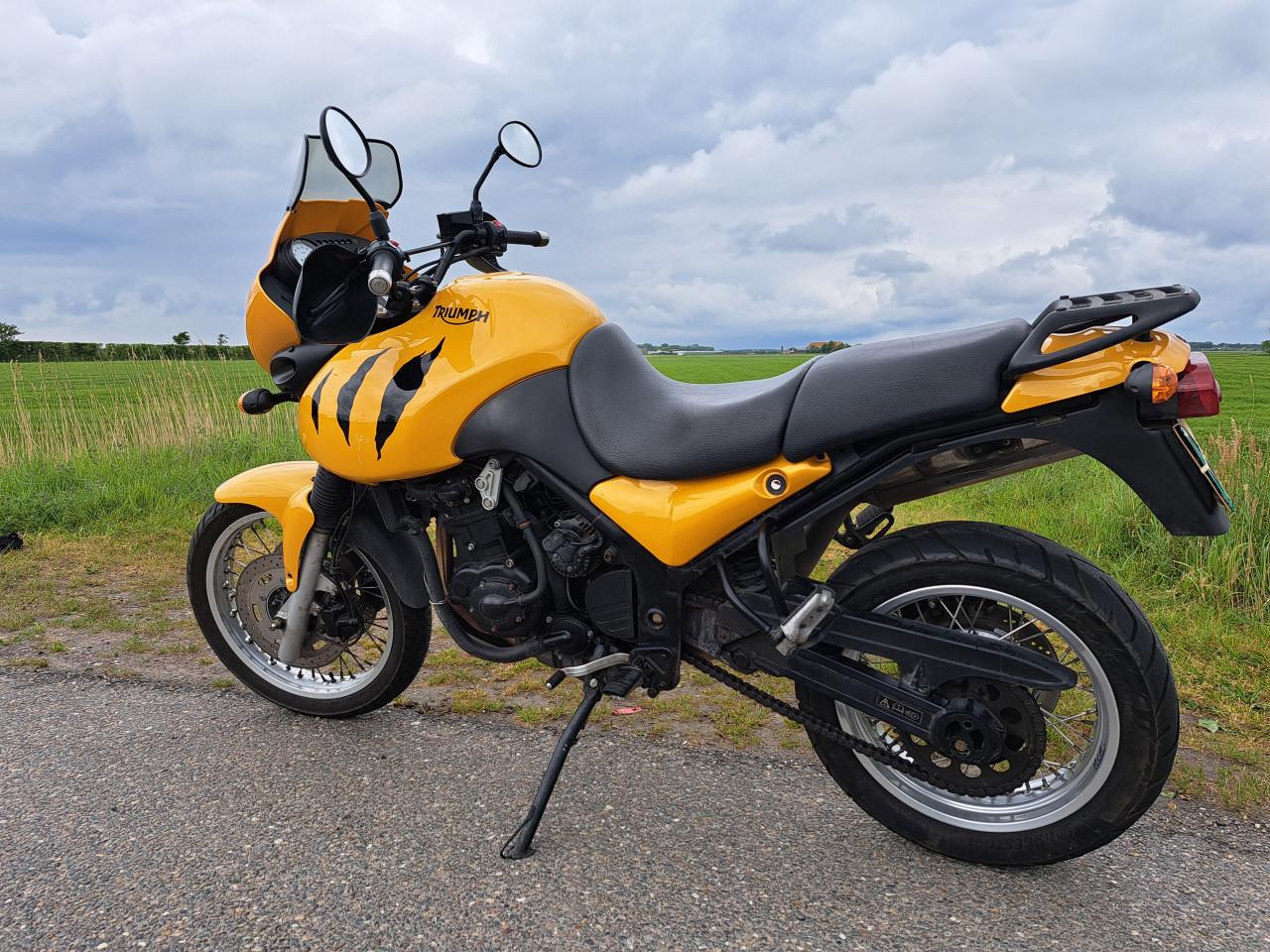 Triumph Tiger 955i met Topkoffer (inruil mogelijk!)