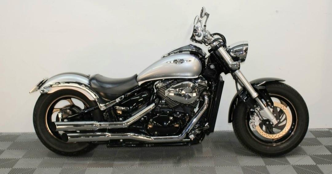 Suzuki intruder 800