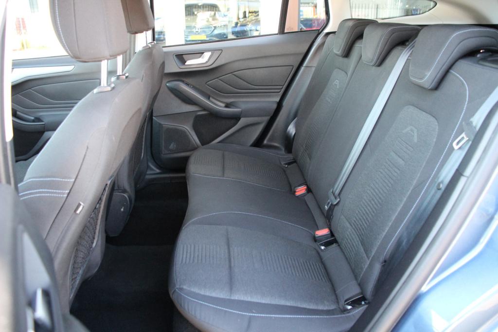 Ford Focus wagon 1.5 ecoboost active business | navi | acc | camera