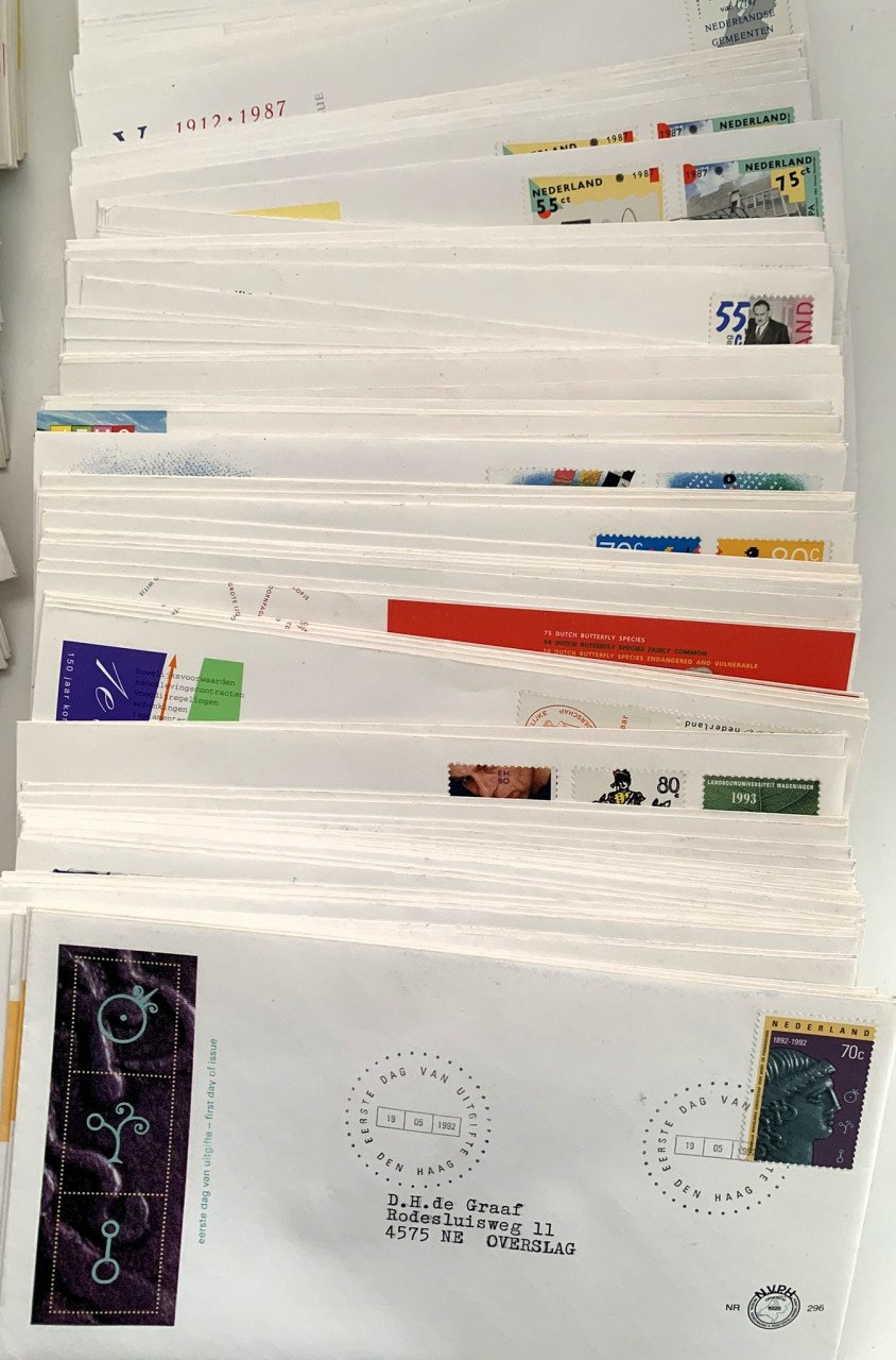 FDC Eerste dag enveloppen 1002 stuks