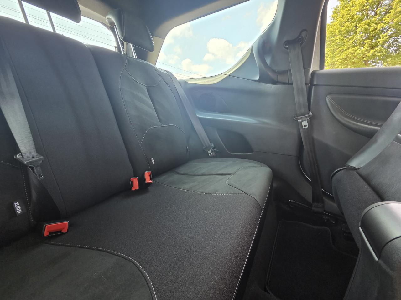 DS 3 1.2 PureTech So Chic 2018 | Automaat | 175.509 KM + NAP APK 05-2027