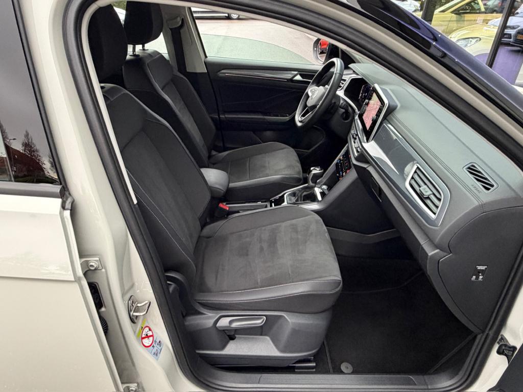 Volkswagen T-roc 1.5 tsi 150pk dsg style carplay | camera | keyless | elek.