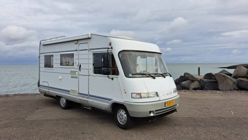 Hymer Integraalcamper rondzit