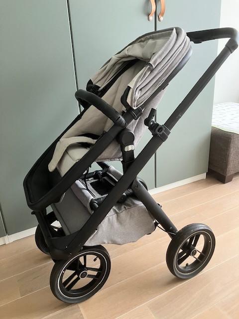 Kinderwagen/wandelwagen merk Dubatti