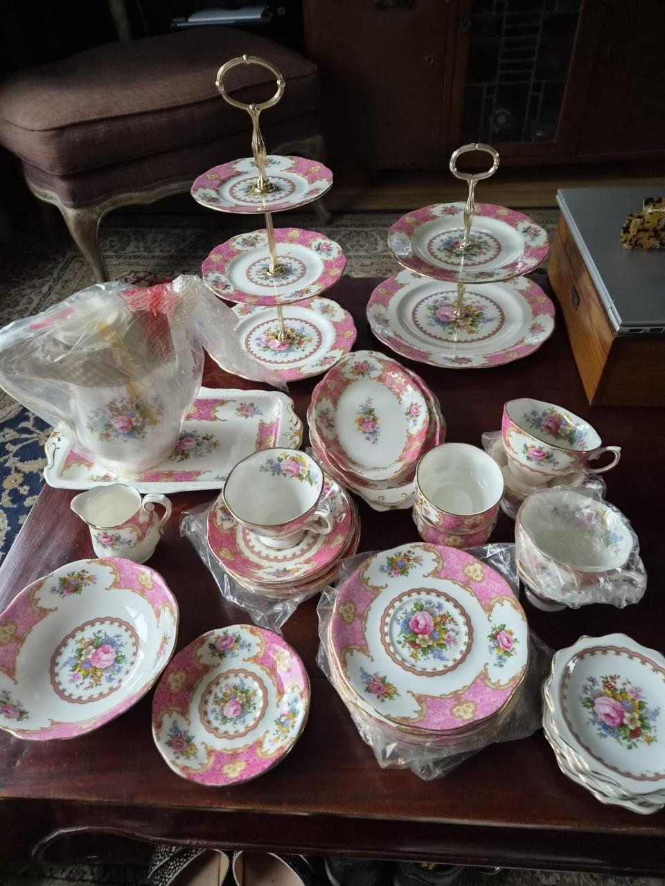 Royal albert servies