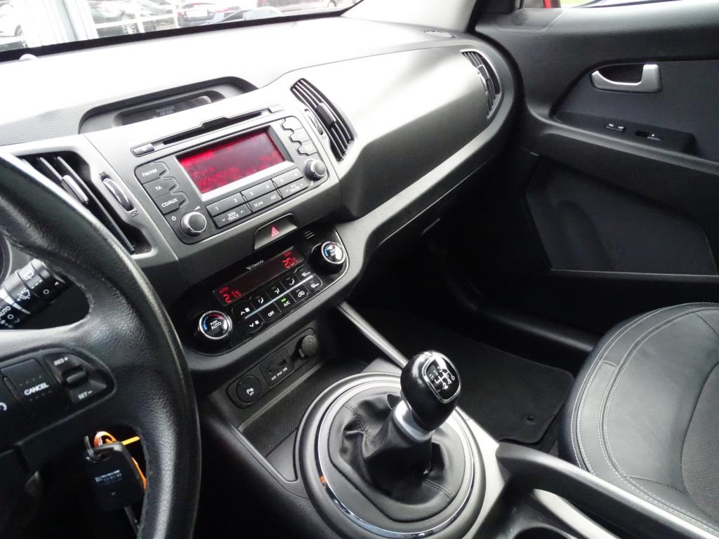 Kia Sportage 1.6 gdi x-ecutive plus pack | pano | bluetooth