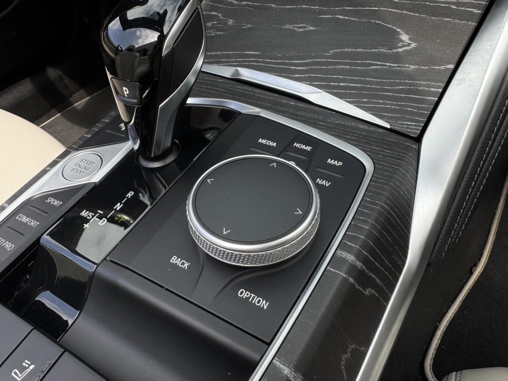 BMW 4 Serie cabrio m440i xdrive high executive m sport pro nl-auto np. €121