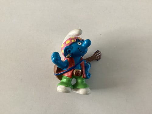 Heel veel verschillende Smurfen.  Schleich/Peyo.  Rubber.  +/- 5 cm hoog.