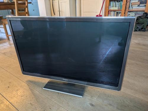 Panasonic 42" plasma TV    TX-P42ST50E