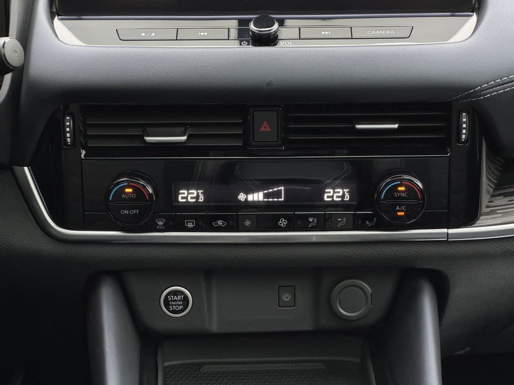 Nissan Qashqai 1.3 mhev xtronic tekna design pack | panoramadak | head-up d