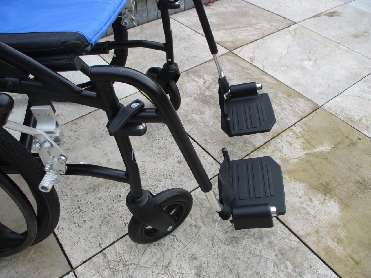 Nieuw Travixx de Luxe Comfort opvouwbare lichtgewicht rolstoel