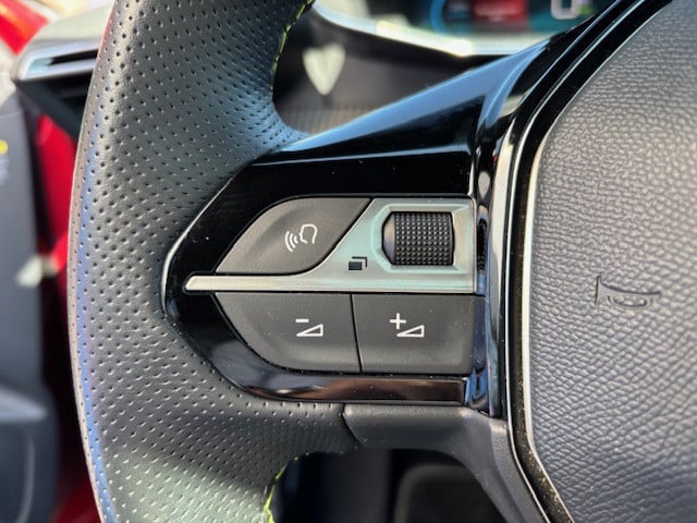 Peugeot 208 gt pack ev 50kwh 136pk/12%bytelling+btw | 3-fase navigatie | cr