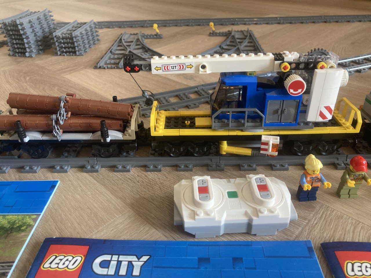 Lego Trein 60198 met twee sets extra rails