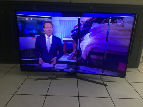 Samsung TV - 125x75