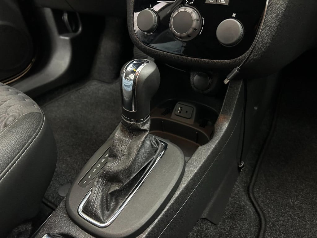 Opel Corsa occasion 1.4-16v cosmo | automaat | tweedehands opel corsa | zwa