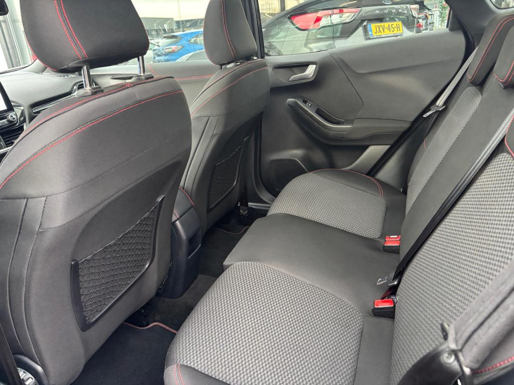 Ford Puma ecoboost 125pk st-line, winterpakket, pano, carplay