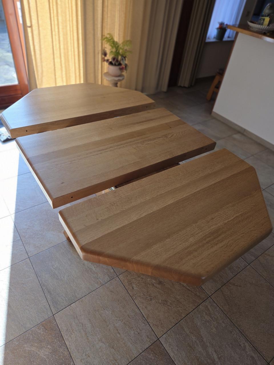 8 Hoek Licht Eiken eettafel verlengbaar