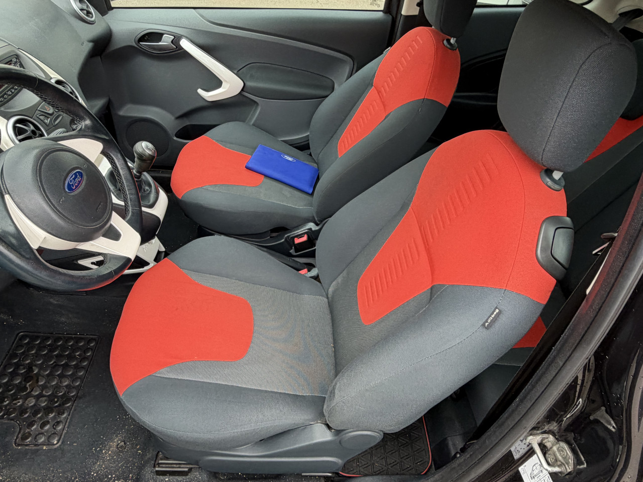 Ford Ka 1.2i Titanium X Bouwjaar 2010 AIRCO NAP ! ! !