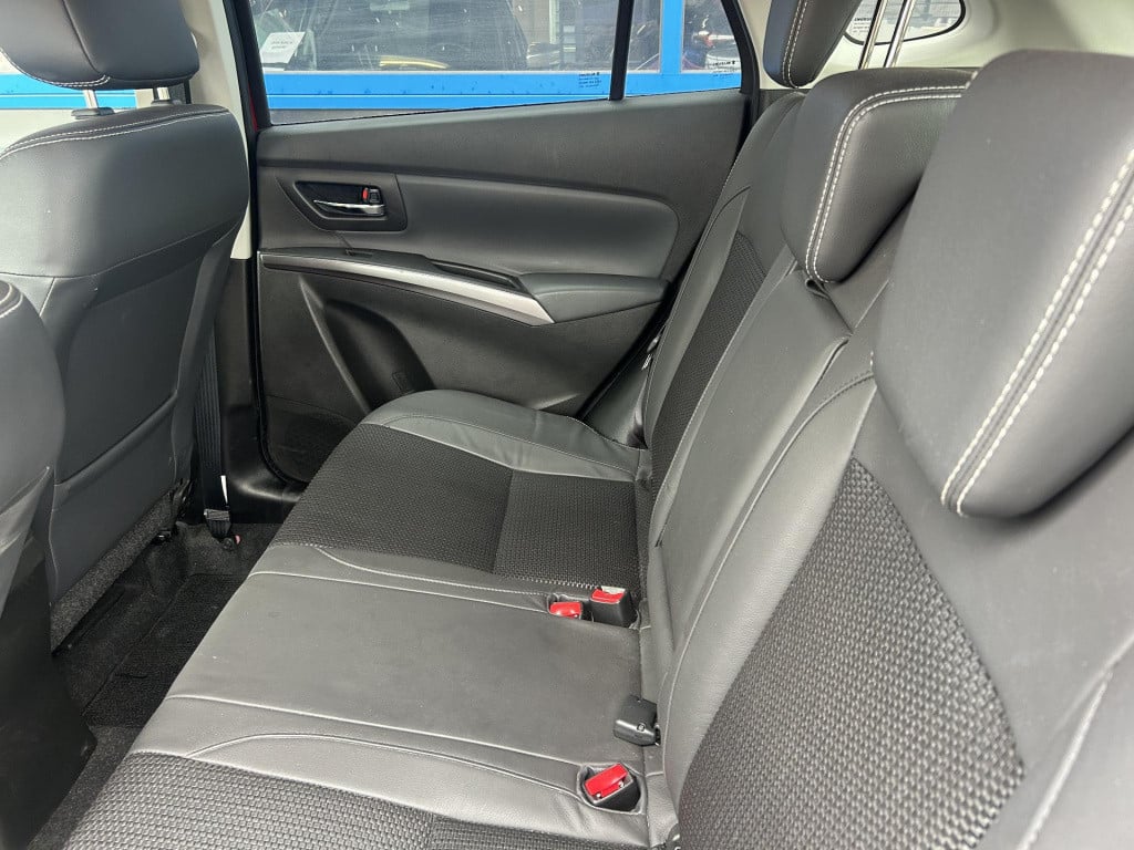 Suzuki Sx4 S-cross 1.4 boosterjet stijl smart hybrid