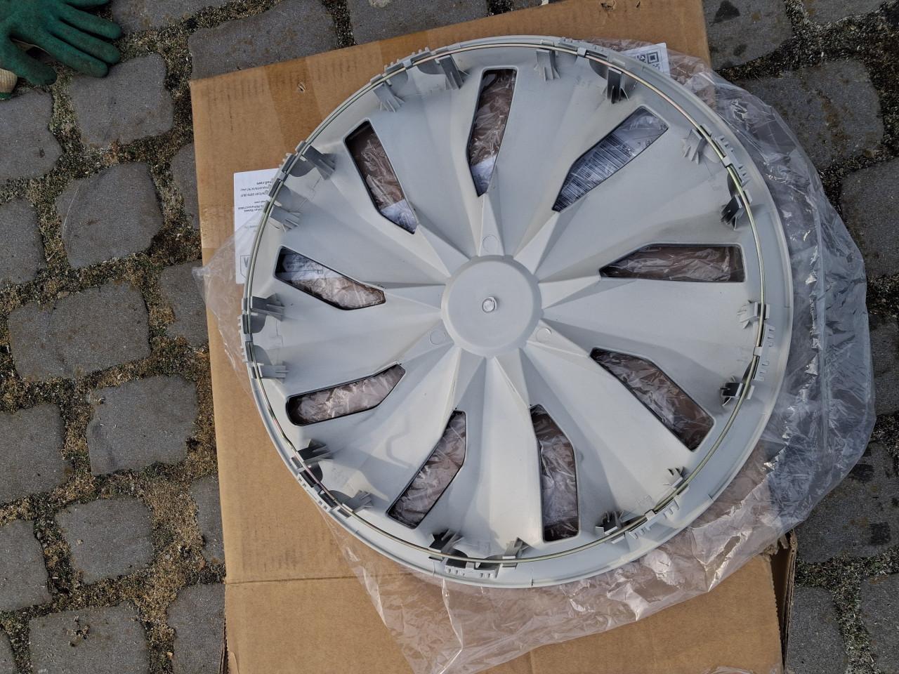 Mooi setje 16 inch wieldoppen