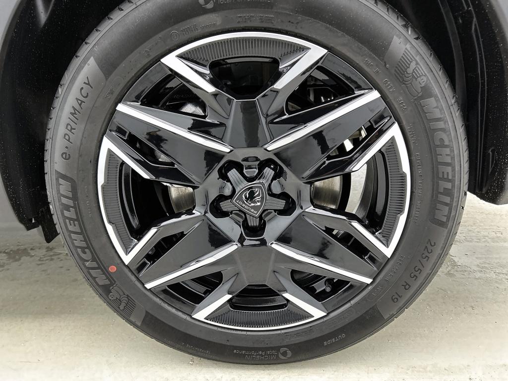 Peugeot 5008 hybrid 145 pk automaat gt | panoramadak | agr stoelen | trekha