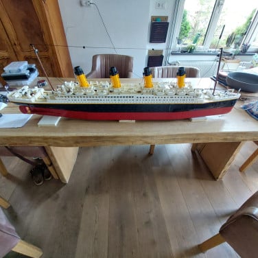 Lego titanic uit China