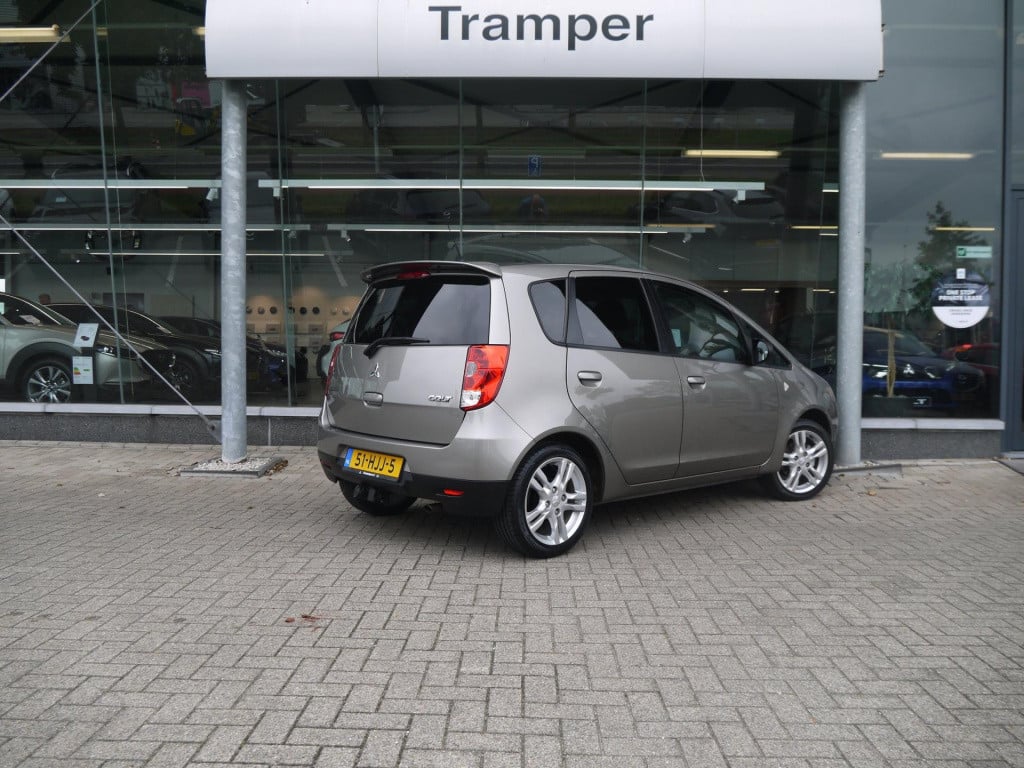 Mitsubishi Colt 1.3 intro edition|trekhaak|rijklaar
