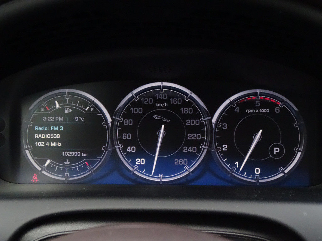 Jaguar Xj 3.0 v6d luxury | dubbel pano | 19"
