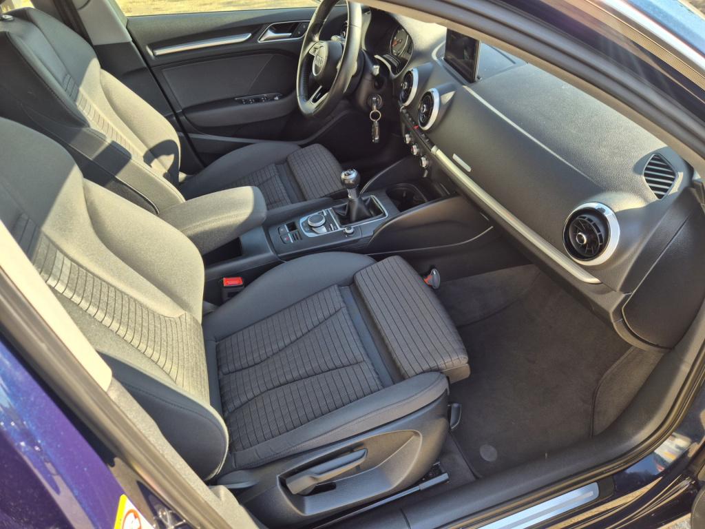 Audi A3 sportback 1.0 tfsi sport lease edition