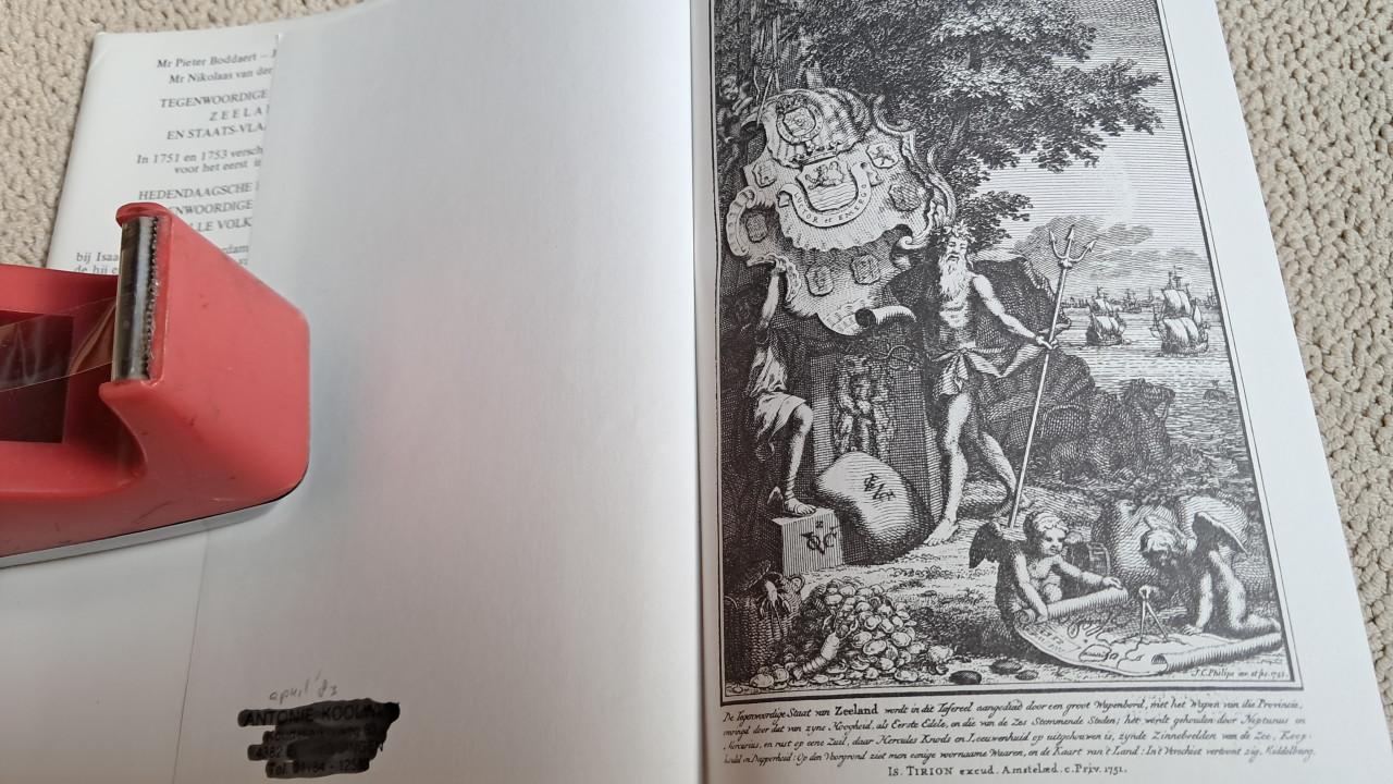 Boeken zeeland Historisch boek Tegenwoordige staat van Zeeland 1751 en 1753