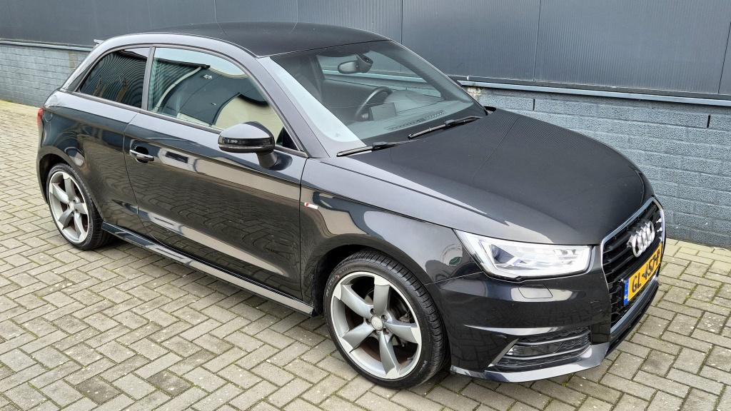 Audi A1 tfsi sport pro line s | navi | automaat | stoelverw | cruise |