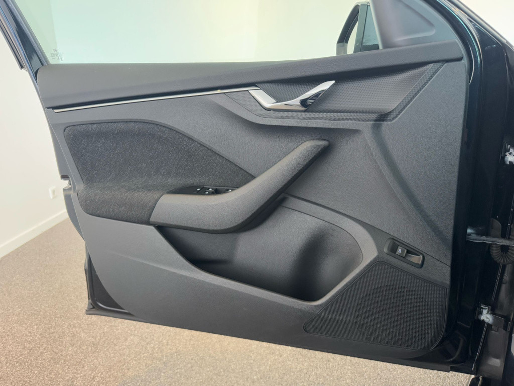 Skoda Scala 1.0 tsi sport business