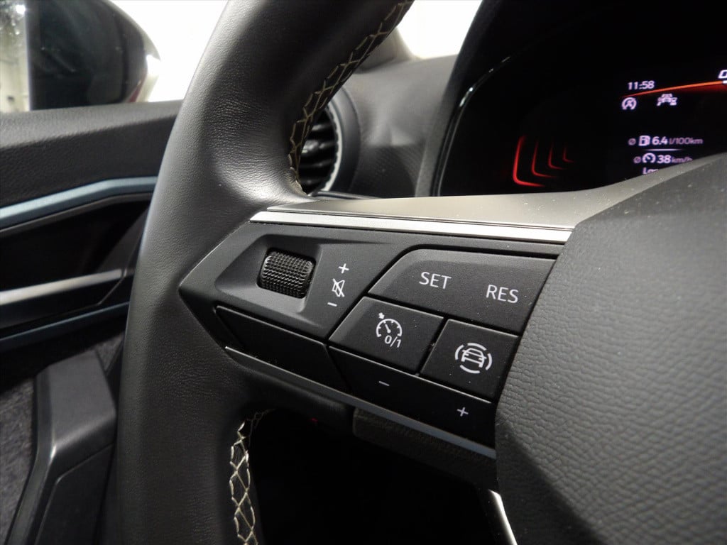 Seat Arona 1.0 tsi 110pk dsg-7 xperience business connect