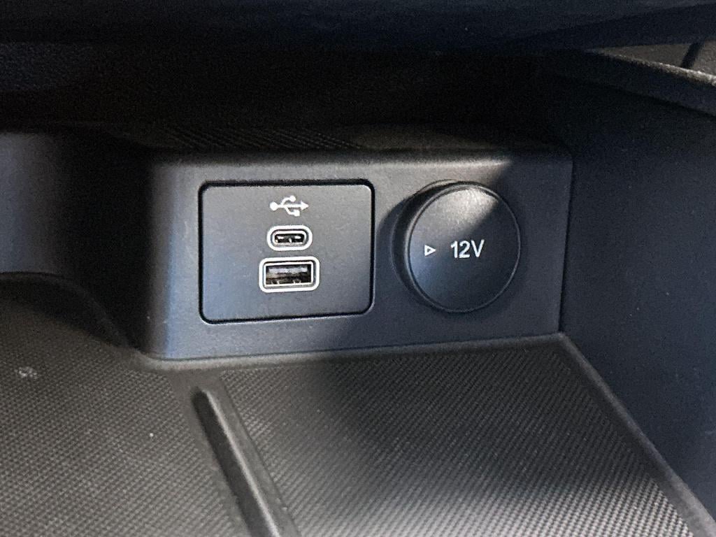 Ford Kuga 2.5 phev st-line x winter pack | apple carplay / android auto | b