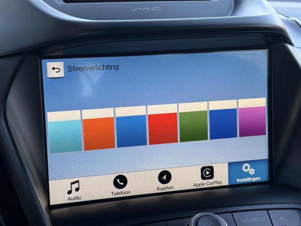 Ford Kuga 1.5 ecoboost st line | stoel/stuur verwarming | cruise | apple ca