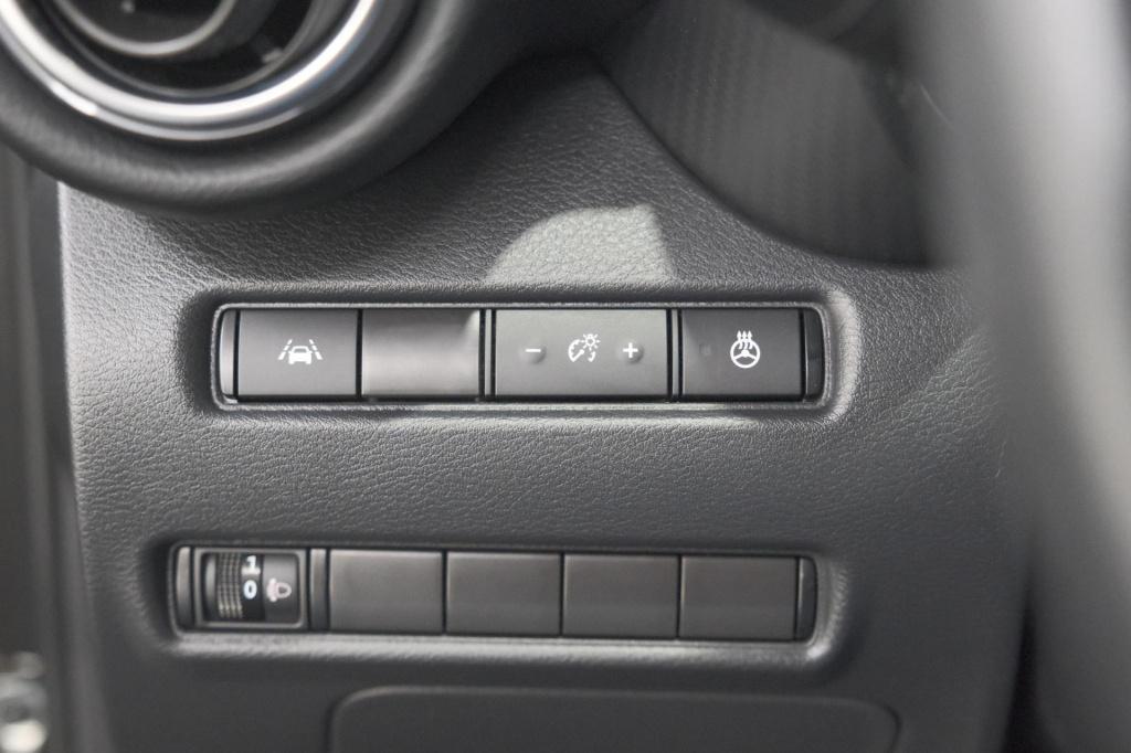 Nissan Juke 1.6 hybrid n-connecta | camera | stuurverwarming | stoelverwarm