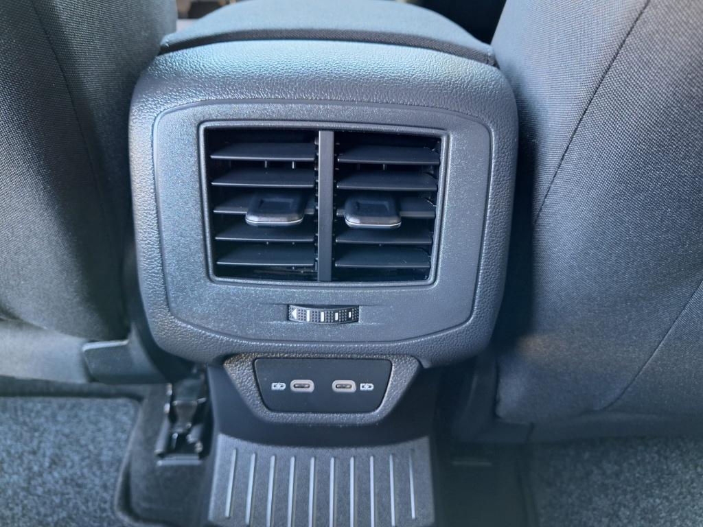 Volkswagen T-roc style business dsg 1.5 tsi