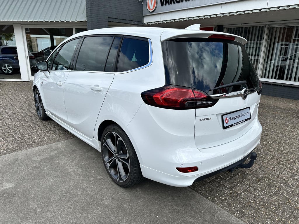 Opel Zafira 1.4 turbo ecotec 103kw innovation opc line