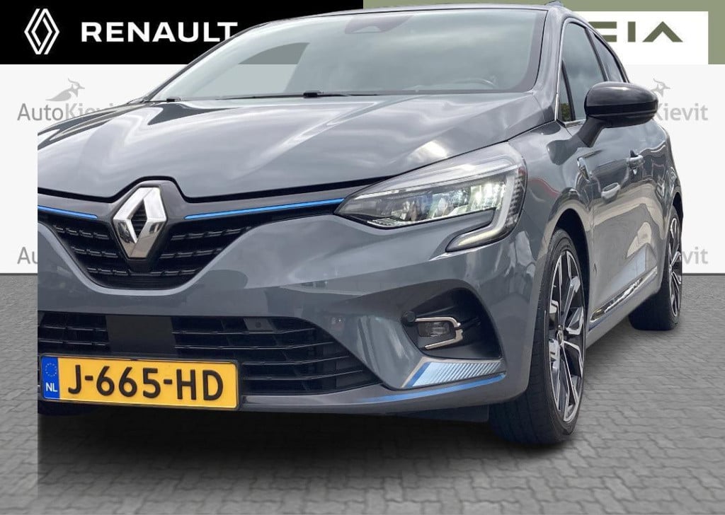 Renault Clio 1.6 e-tech hybrid 140 serie limitee e-tech