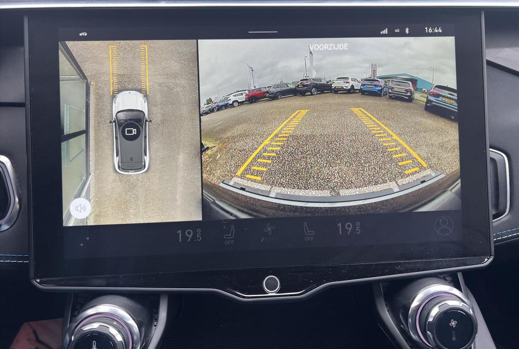 Lynk & Co 01 1.5 261pk phev 7dcth , panodak , adaptive cc , carplay