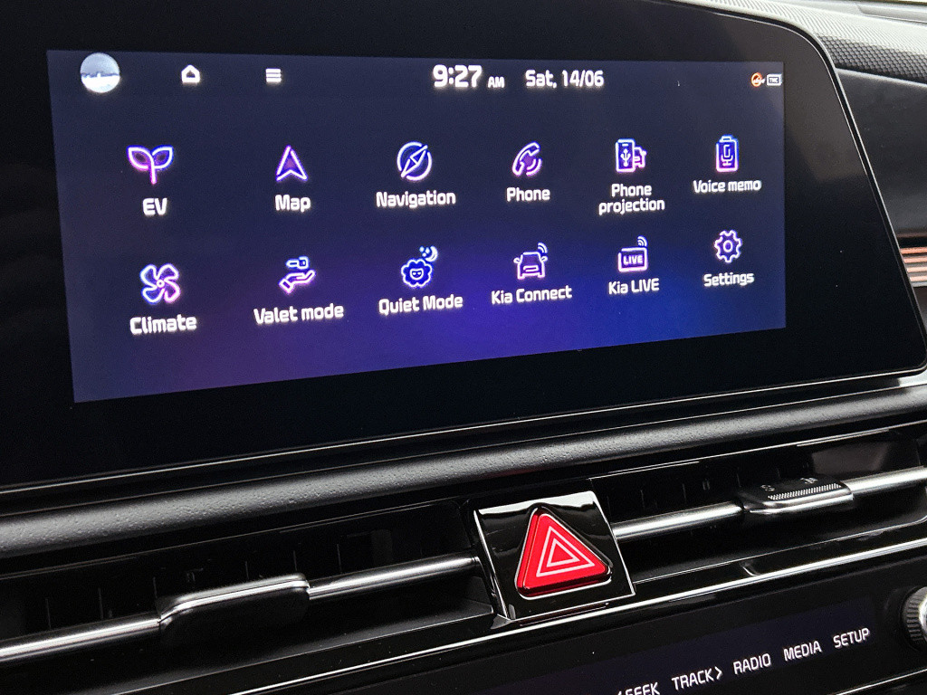 Kia Niro Ev plus 64.8 kwh snel leverbaar | schuif/kantel dak | electrisch v