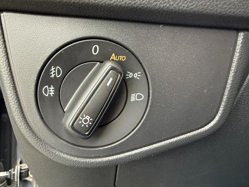 Volkswagen Polo 1.0 tsi highline business r