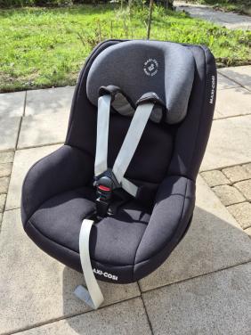 Maxi Cosi Pearl (black)