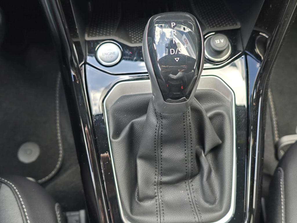 Volkswagen T-roc 1.5 tsi r-line edition virtual cockpit stuur/stoelverwarmi