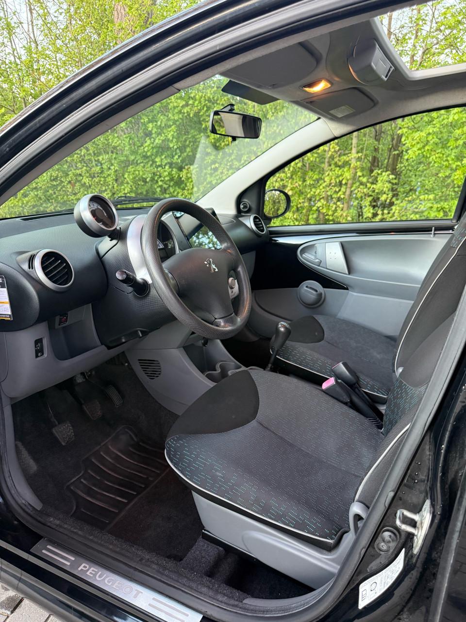 Nette Peugeot 107 1.0 5DR 2010 Open dakje, Airco, Carplay!