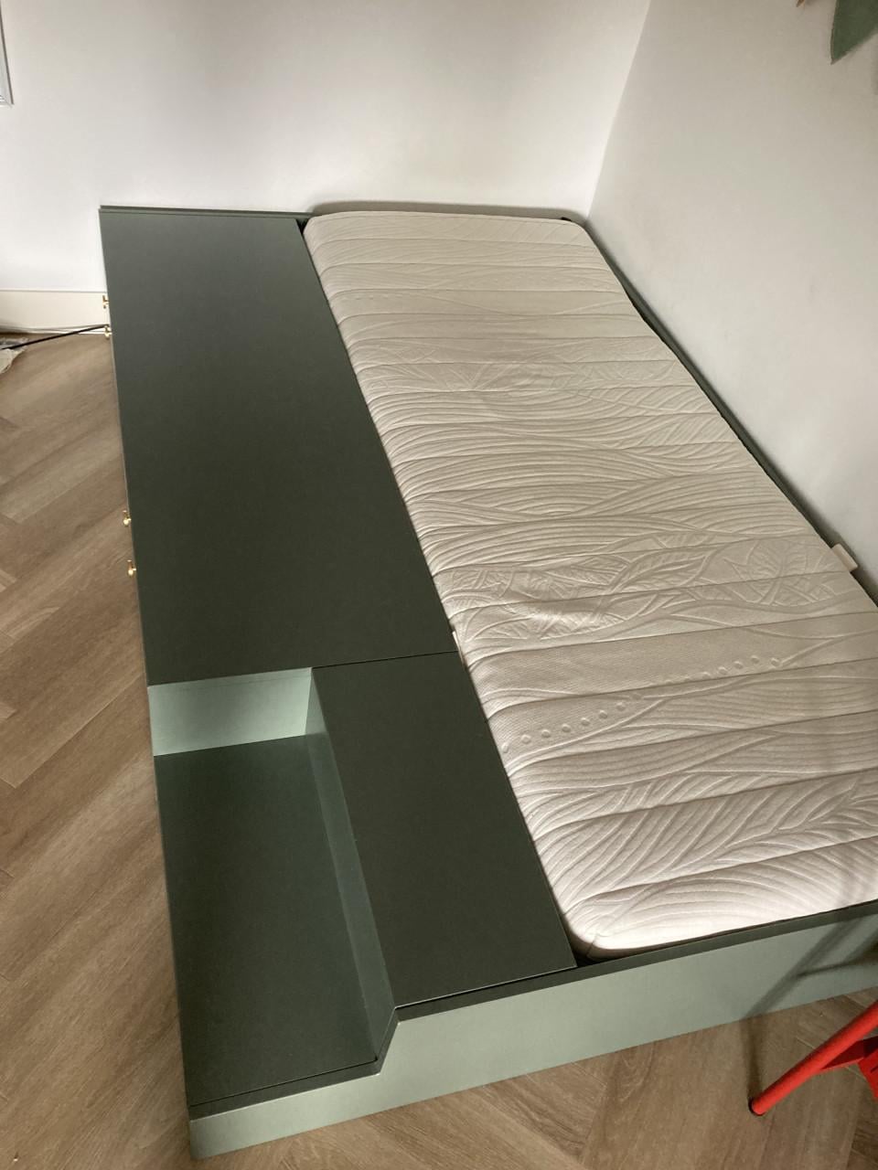 Bed ombouw vt wonen woood met lades
