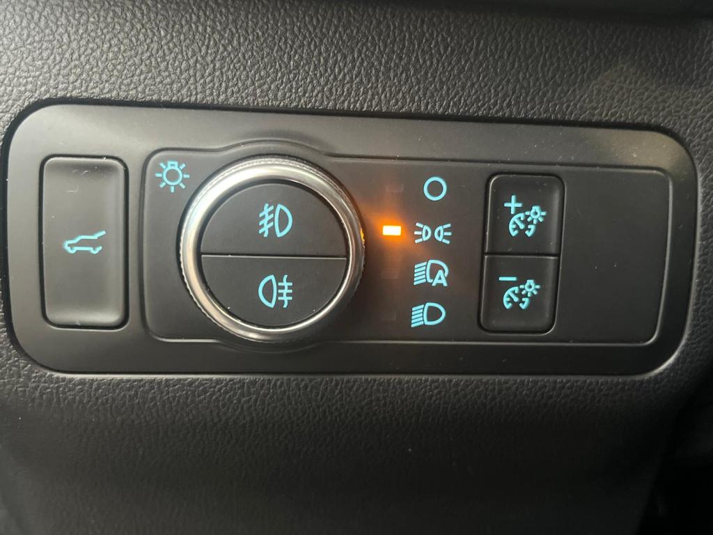 Ford Kuga 1.5 ecoboost st-line x | trekhaak | climate |