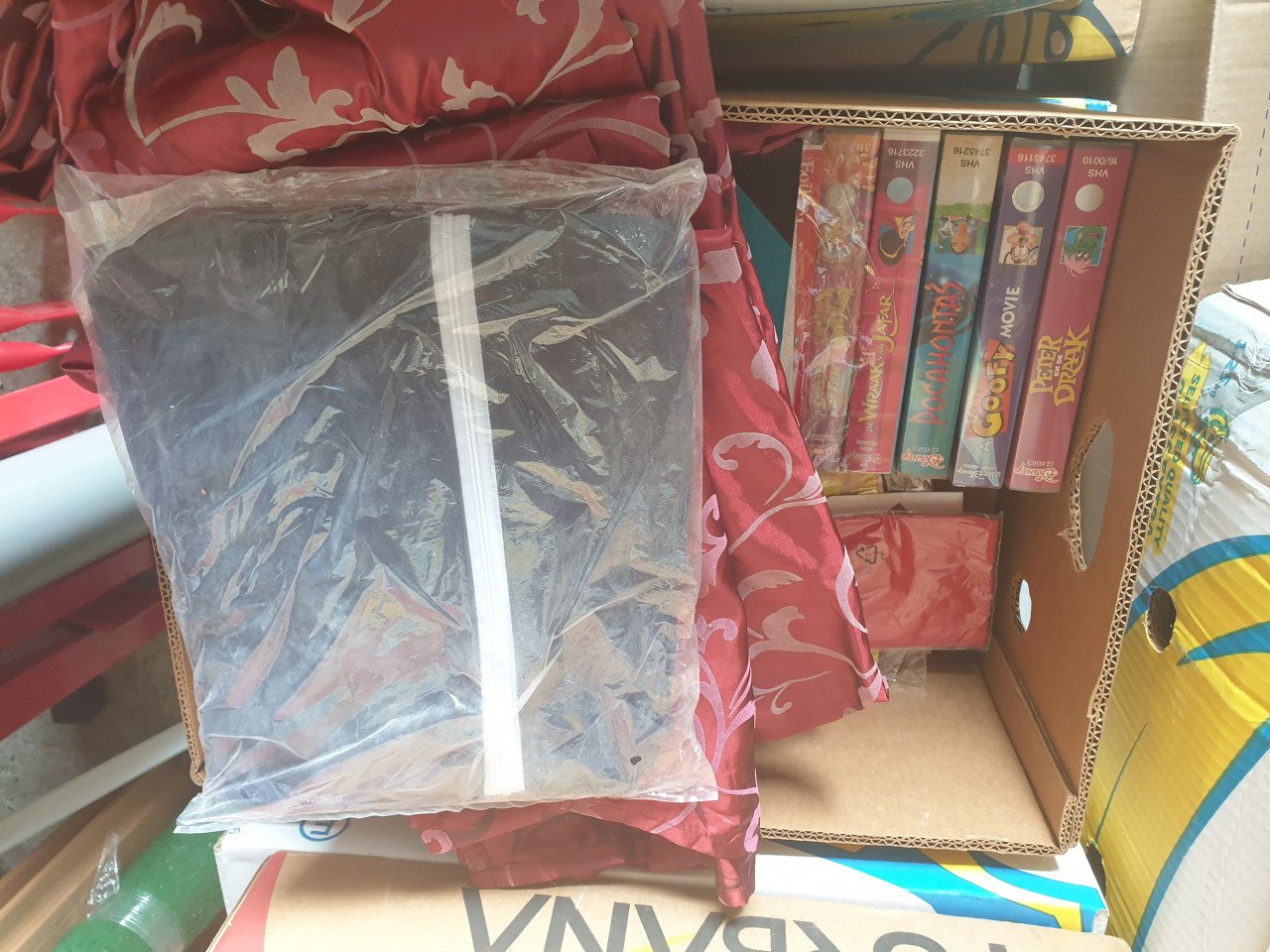 Te koop rommelmarkt spullen